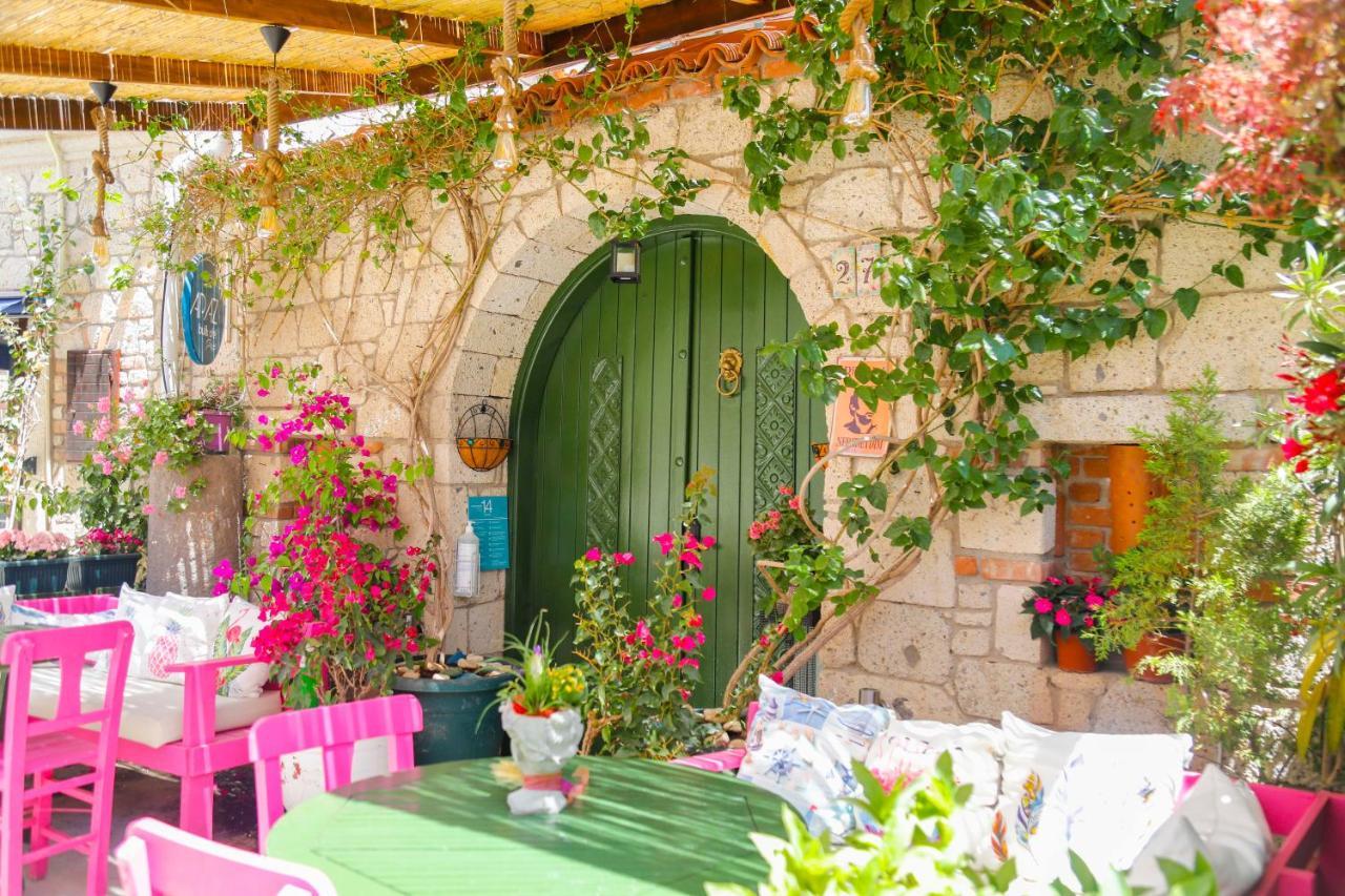 Apaz Alacati Hotel Cesme Exterior photo