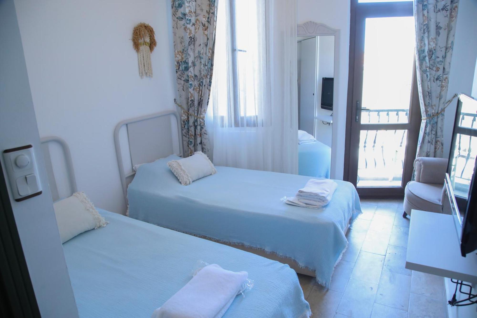 Apaz Alacati Hotel Cesme Exterior photo